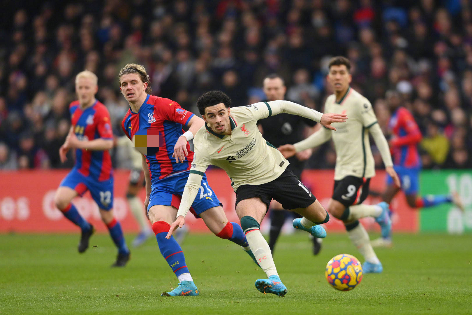 福克斯砍下29+6+10,布克貢獻18+5,國王輕取不齊整的太陽.